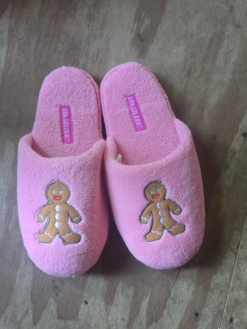 Pink Gingerbread Embroidered Spa Slippers